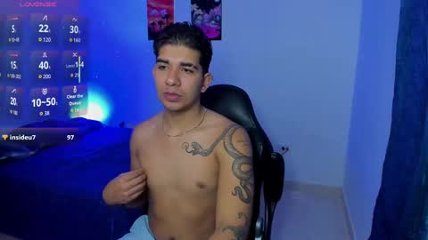 Snapshot of valentino_santos chatting on 09.14.25 valentino santos online show from 09.14.25