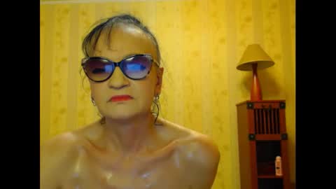 Snapshot of valenttijm3851 chatting on 02.20.25 valentijm online show from 02.20.25