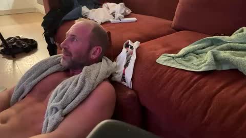 Snapshot of valeraden chatting on 12.08.24 Couple online show from 12.08.24