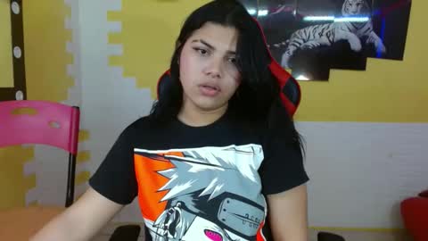 Snapshot of valeri_harpers4 chatting on 02.26.25 valeri_harpers4 online show from 02.26.25