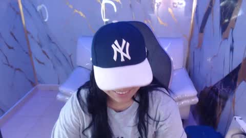 Snapshot of valeri_harpers4 chatting on 09.24.25 valeri_harpers4 online show from 09.24.25