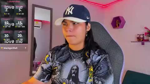 Snapshot of valeri_harpers4 chatting on 10.07.25 valeri_harpers4 online show from 10.07.25