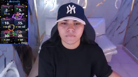 Snapshot of valeri_harpers4 chatting on 11.01.25 valeri_harpers4 online show from 11.01.25