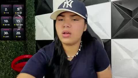 valeri_harpers4 online show from 03.17.26