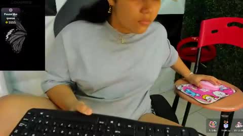 Snapshot of valeri_harpers4 chatting on 07.01.26 valeri_harpers4 online show from 07.01.26