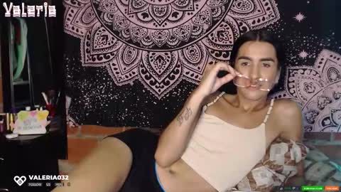 Snapshot of valeria032 chatting on 09.13.25 valeria online show from 09.13.25