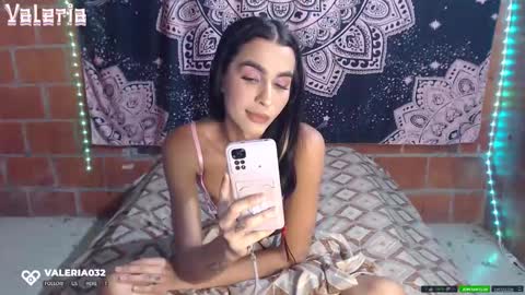 Snapshot of valeria032 chatting on 09.18.25 valeria online show from 09.18.25