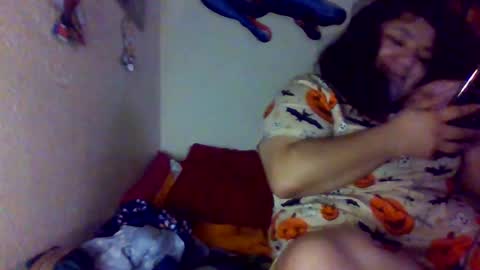 Snapshot of valeria06 chatting on 10.16.25 Valeria online show from 10.16.25