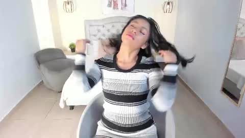 Snapshot of valeria__torres chatting on 07.31.26 Valeria online show from 07.31.26