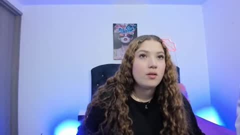 Valeria and Zoe online show from 03.17.26