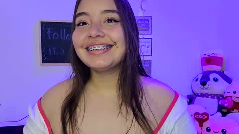 Snapshot of valeria_cherry chatting on 02.01.26 valeria online show from 02.01.26