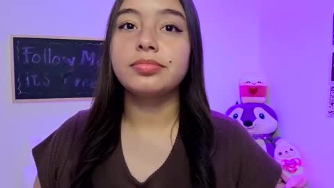 Snapshot of valeria_cherry chatting on 02.23.26 valeria online show from 02.23.26