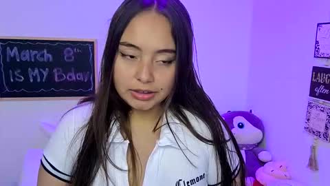 Snapshot of valeria_cherry chatting on 03.06.26 valeria online show from 03.06.26