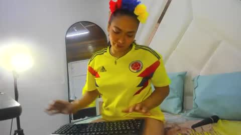 valeria_gil_ online show from 06.27.26