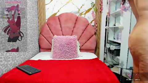 Costume lover online show from 06.18.26
