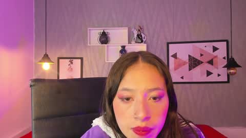 Snapshot of valeria_rossi7 chatting on 12.29.24 Valeria online show from 12.29.24