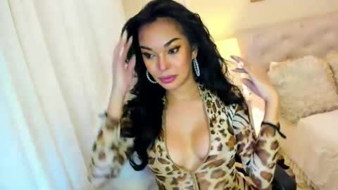 Snapshot of valeriadion chatting on 01.12.25 Valeria online show from 01.12.25