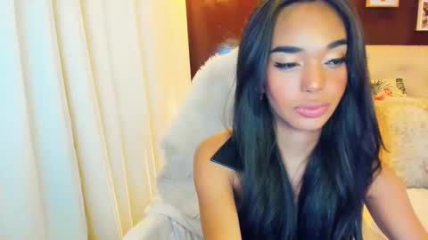 Snapshot of valeriadion chatting on 11.12.25 Valeria online show from 11.12.25