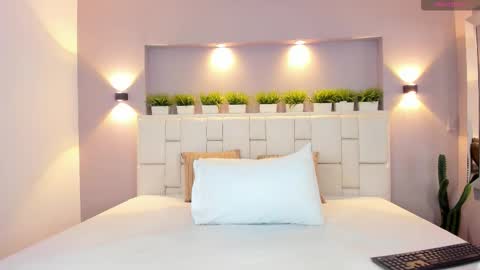 Snapshot of valeriagarciax chatting on 12.03.25 ValeriaGarciax online show from 12.03.25