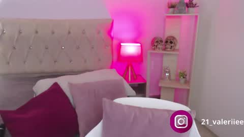 Valeriee online show from 02.06.25