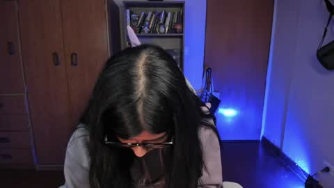 Snapshot of valerie__sky chatting on 01.24.25 Val online show from 01.24.25