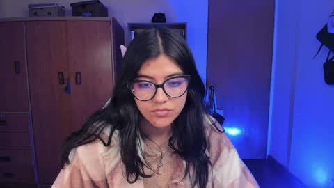 Snapshot of valerie__sky chatting on 01.24.25 Val online show from 01.24.25