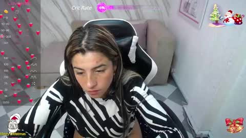 Snapshot of valerie_b chatting on 01.14.25 valerie_b online show from 01.14.25