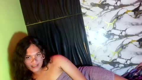 Snapshot of valerie_lure chatting on 07.05.26 addy online show from 07.05.26