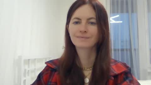 valerie_rose777 online show from 12.15.24