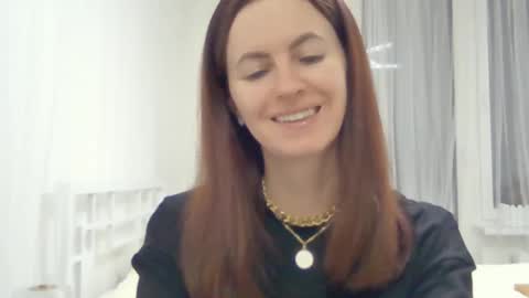 valerie_rose777 online show from 12.24.24