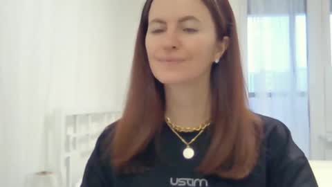 valerie_rose777 online show from 12.25.24