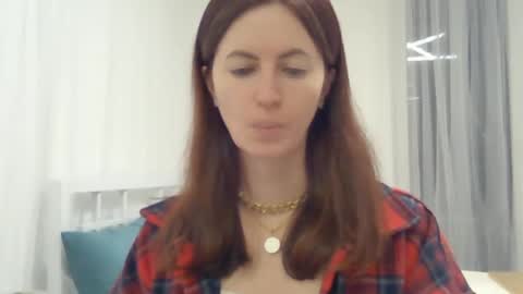 valerie_rose777 online show from 01.01.25