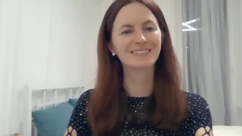 valerie_rose777 online show from 01.04.25