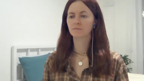 valerie_rose777 online show from 02.28.25