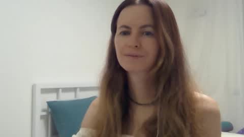 valerie_rose777 online show from 11.10.25