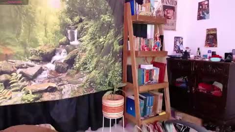 Valerie online show from 04.30.26