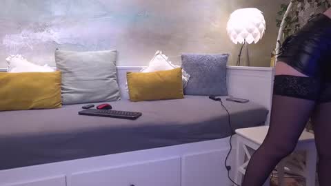 Valerie online show from 03.07.25