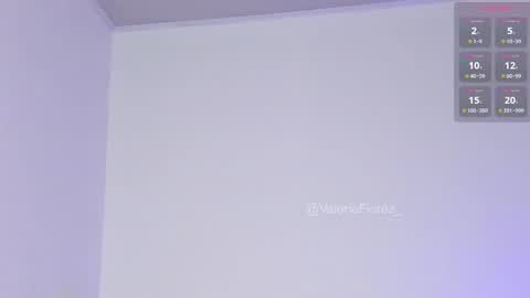 Valerie  Ig valerieflorez  online show from 02.11.25