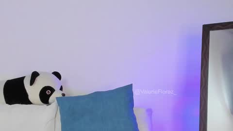 Valerie  Ig valerieflorez  online show from 03.07.25