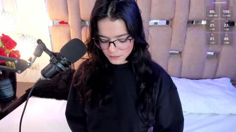 Snapshot of valeriekay_ chatting on 01.18.25 Valeria online show from 01.18.25