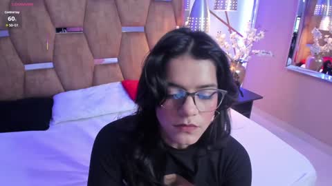 Snapshot of valeriekay_ chatting on 01.27.25 Valeria online show from 01.27.25