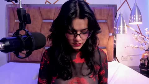 Snapshot of valeriekay_ chatting on 01.31.25 Valeria online show from 01.31.25