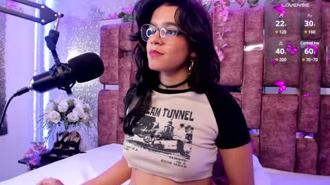 Snapshot of valeriekay_ chatting on 02.06.25 Valeria online show from 02.06.25