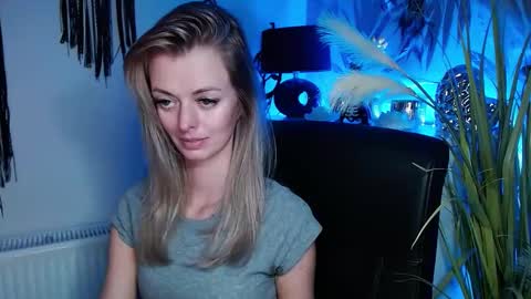 Valerie  online show from 03.06.25