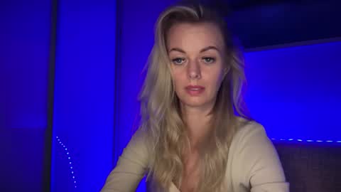 Valerie  online show from 05.12.26