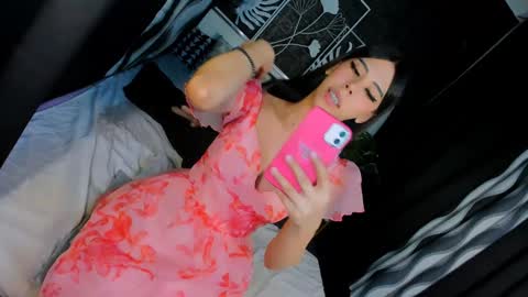 Snapshot of valerieriches chatting on 01.19.25 Valerie online show from 01.19.25