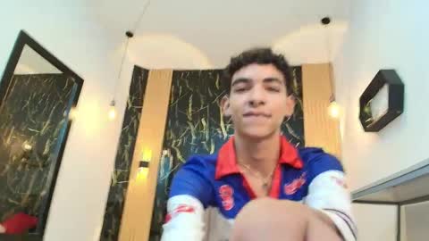 VALERIO  online show from 04.10.26