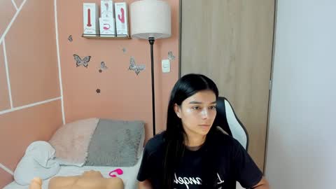 Juli C online show from 12.24.24