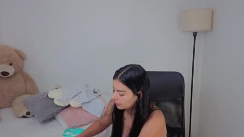 Juli C online show from 11.13.25