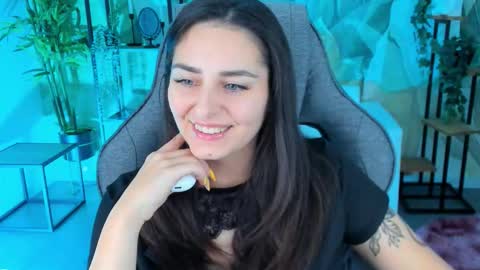 Valerie online show from 10.10.25